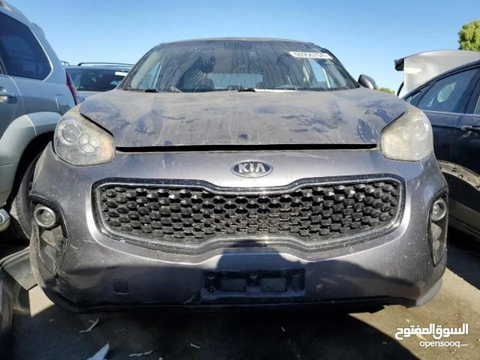 Kia Sportage Model 2017 Gray interior Black interior beige USA Used cars Now available in UAE