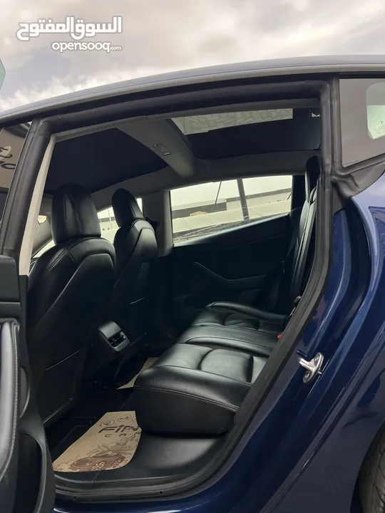 Tesla model 3 2023 فل كامل  تيسلا موديل 3 فحص كامل بسعر مغرري  لون كحلي جنط كبير اصليي  ايرباق اصلي