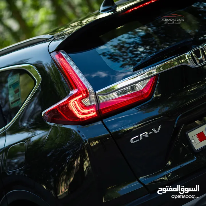 Honda CRV - Grand Touring  Excellent Condition 2018 Olive Metallic