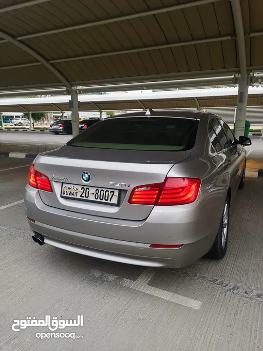 للبيع bmw 520 مديل 2012