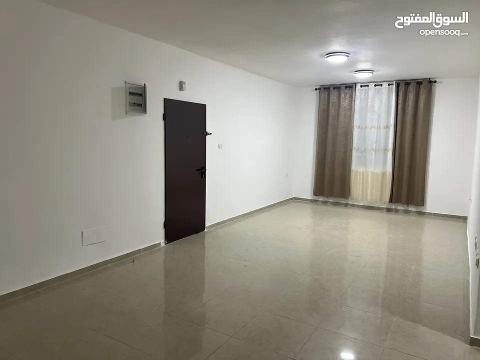 شقه للبيع في عين منحد لم تسكن من قبل