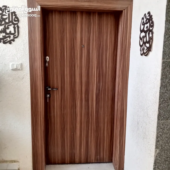 تفصيل كافة ابواب الخشب