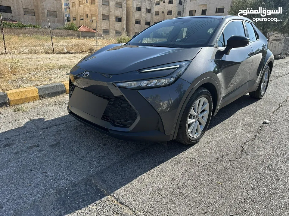 تويوتا CH-R هايبرد موديل 2024 الشكل الجديد كلياً مميزه للبيع