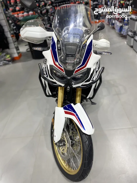 Honda africa twin 1000 DCT