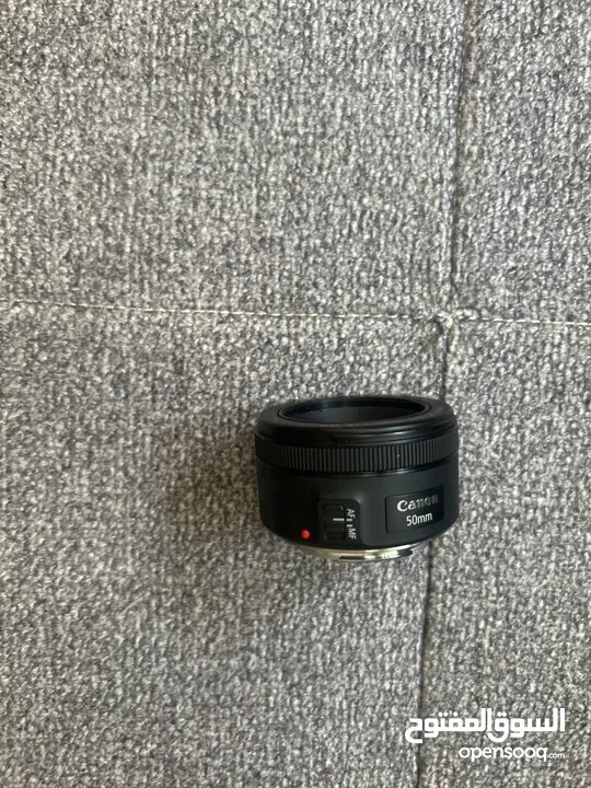 كاميرا Canon 80D شبه جديدة للبيع مع عدستين احترافيتين (75-300mm + 50mm) واكسسوارات كاملة