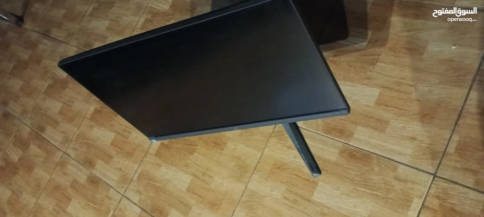شاشة جيمنغ احترافيه مستعمل للبيع مستعجل