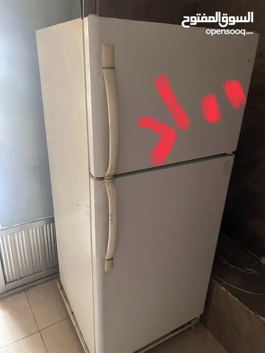 معدات وماكينات  مطعم كاملة بحالة ممتازة للبيع
