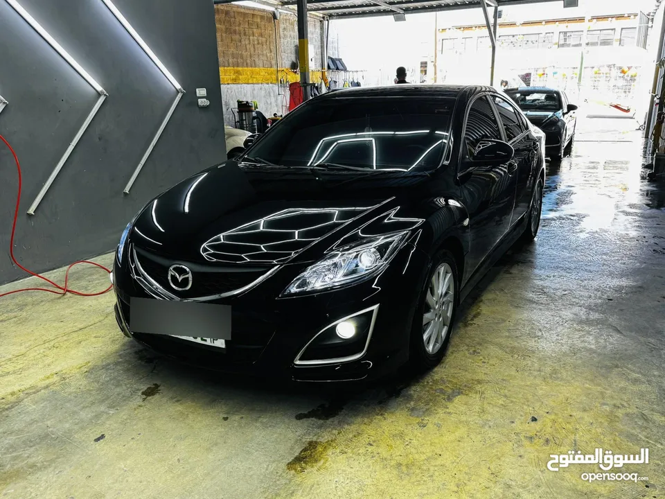 Zoom Mazda 6