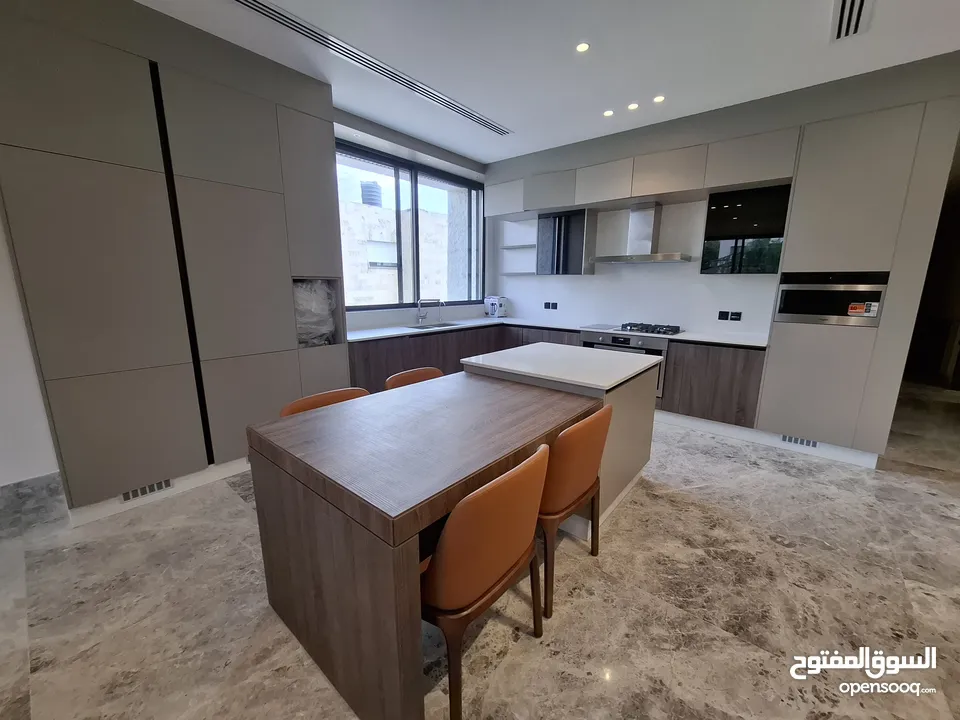 شقة مفروشة للإيجار  ( Property 42970 )-175063743