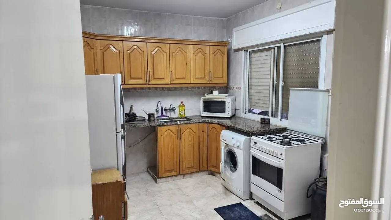 شقه مفروشه للايجار في منطقه العامريه بنابلس