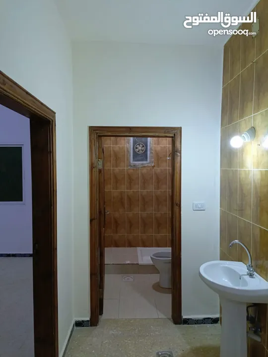 شقق للبيع بسعر مغري