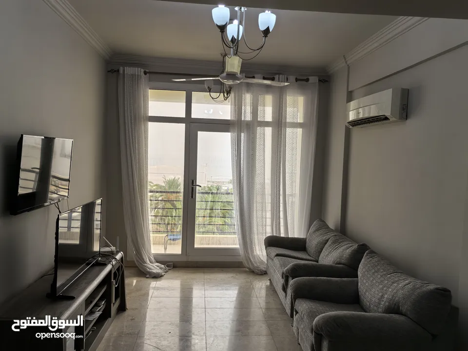 Furnished flat for rent in Al Hail north facing sea view