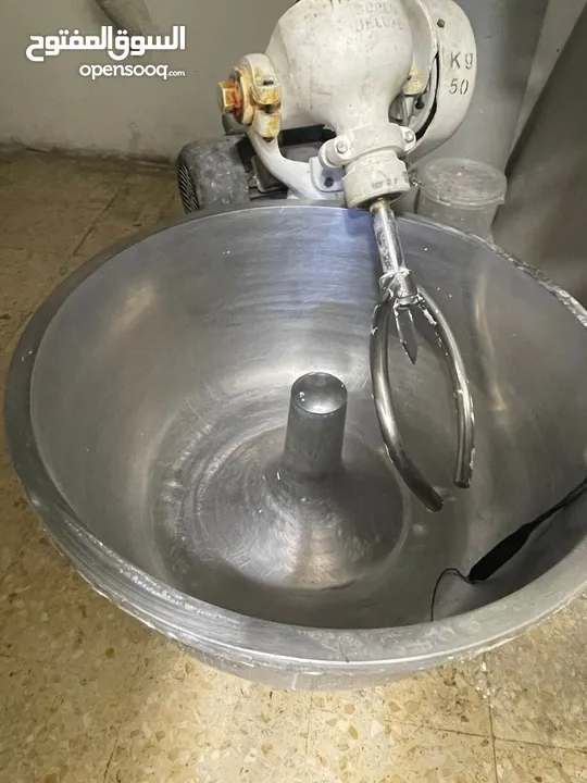 معدات محل معجنات وبيتزا للبيع