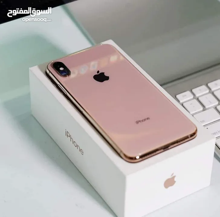 متوفر ايفونات X الاصلي جيجا 64 و 256 بطارية مشكل هدية كفر ولزقة وشاحن الاصلي متوفر توصيل