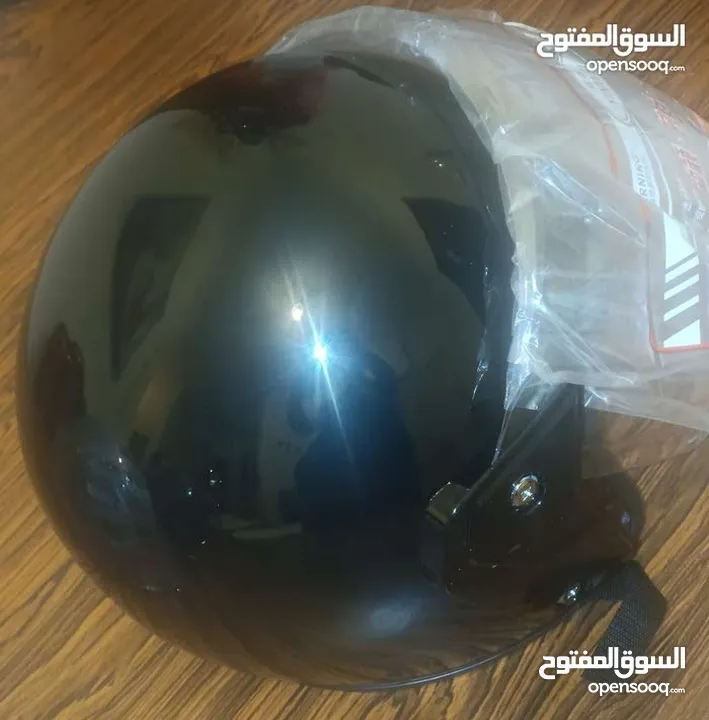 خوذه خوذ سائق دراجه ناريه مبطنه  بسعر محروق  4 الوان