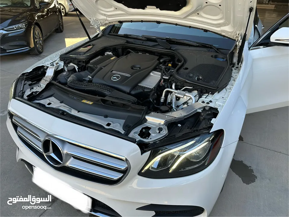 MERCEDES BENZ E300 2017