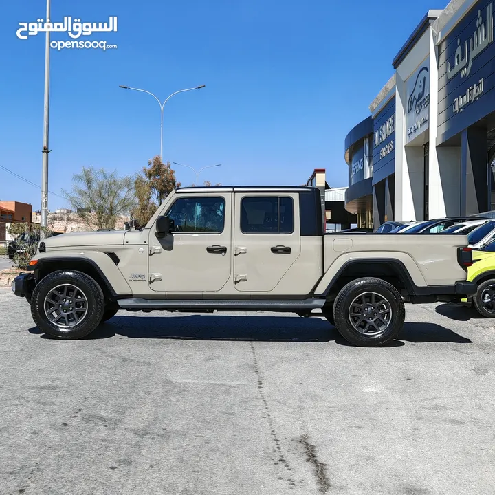 2020 Jeep Gladiator Overland  لون بيج مميز ولاول مرة في الاردن