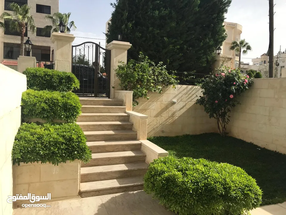 شقة ارضيه 4 غرف نوم للايجار في دير غبار - 14573