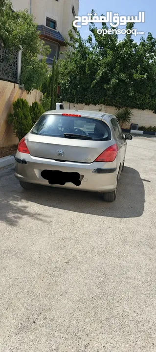 بيجو 308 موديل 2011