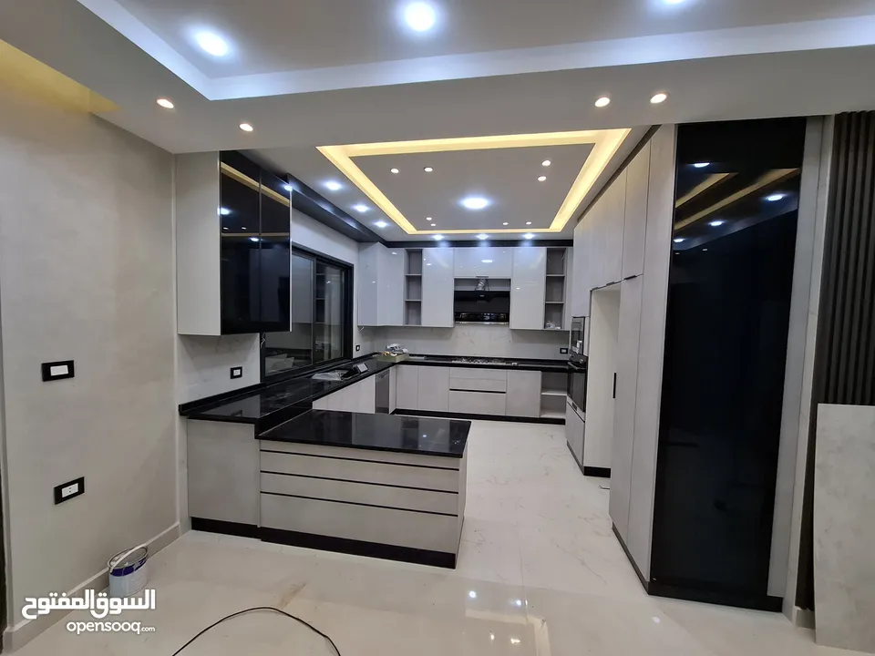 لا تتعب ولا تحتار نجار واصل لباب الدار (ابو قصي لديكم لا خوف عليكم) تفصيل وصيانه جميع انواع الاعمال