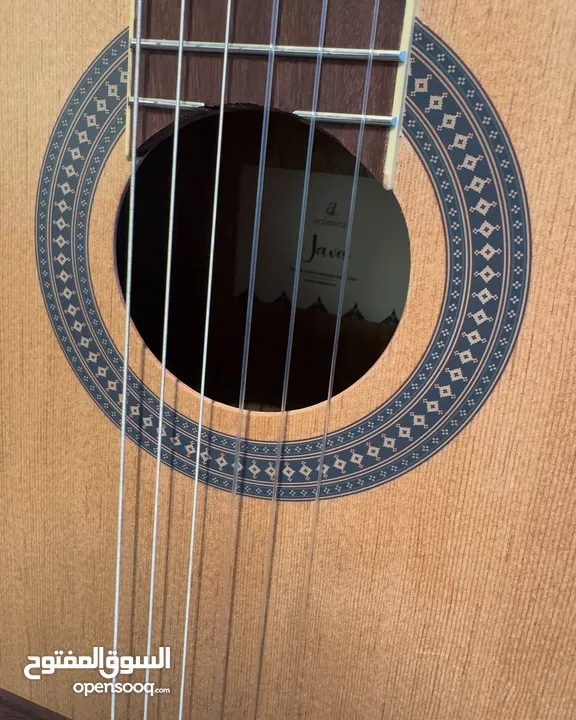 جيتار ادميرا اسباني Admira JAVA Classical Guitar !! صناعة اندونيسية
