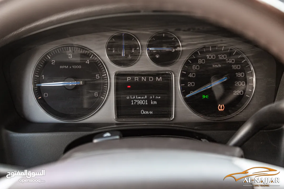 Cadillac Escalade 2008   السيارة مميزة جدا و قطعت مسافة 179,000 كيلو متر فقط
