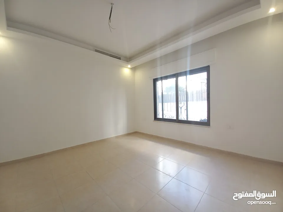شقة غير مفروشة للإيجار في دير غبار  ( Property 35234 )-175064311