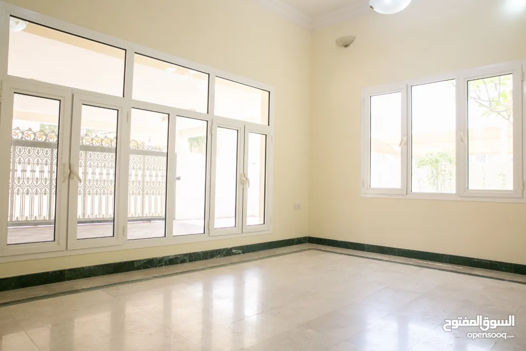 3Me37-Luxurious Spacious 5BHK Villa for rent in MQ near British School