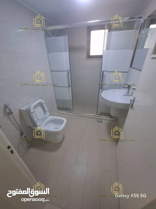 شقة مميزة - الجاردنز - 3نوم - 240م