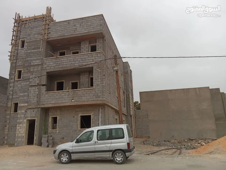 مقاول تونسي بناء