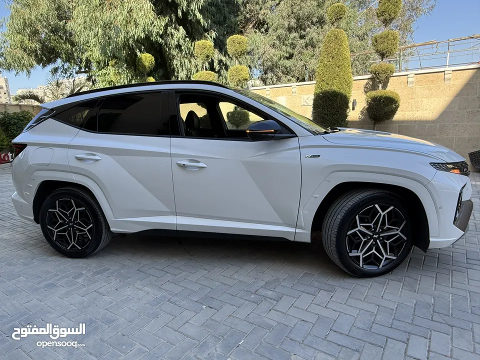 هونداي توسان NLine ترخيص 2022 محرك 1600 هايبرد plug in/يقطع على الشحنه 65 كيلو متر