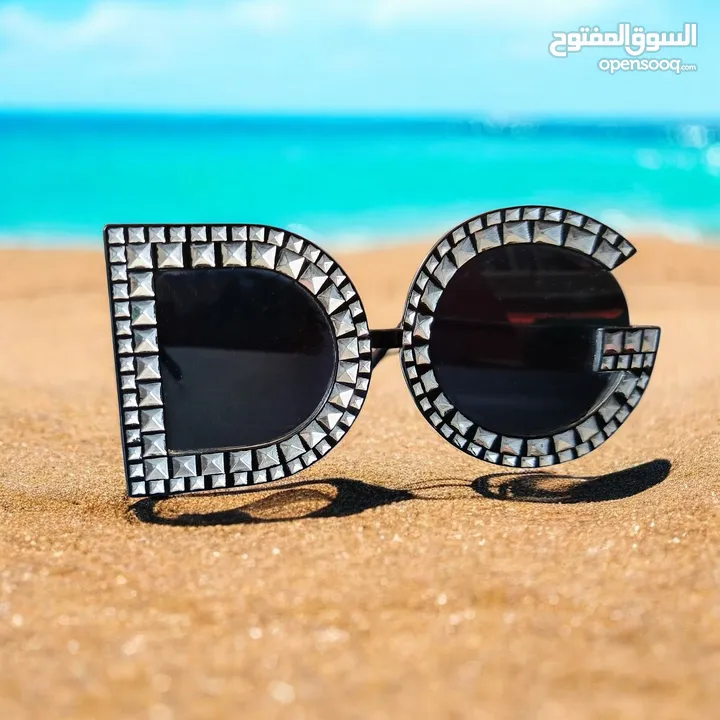 اي قطعة بدينار واحد فقطط