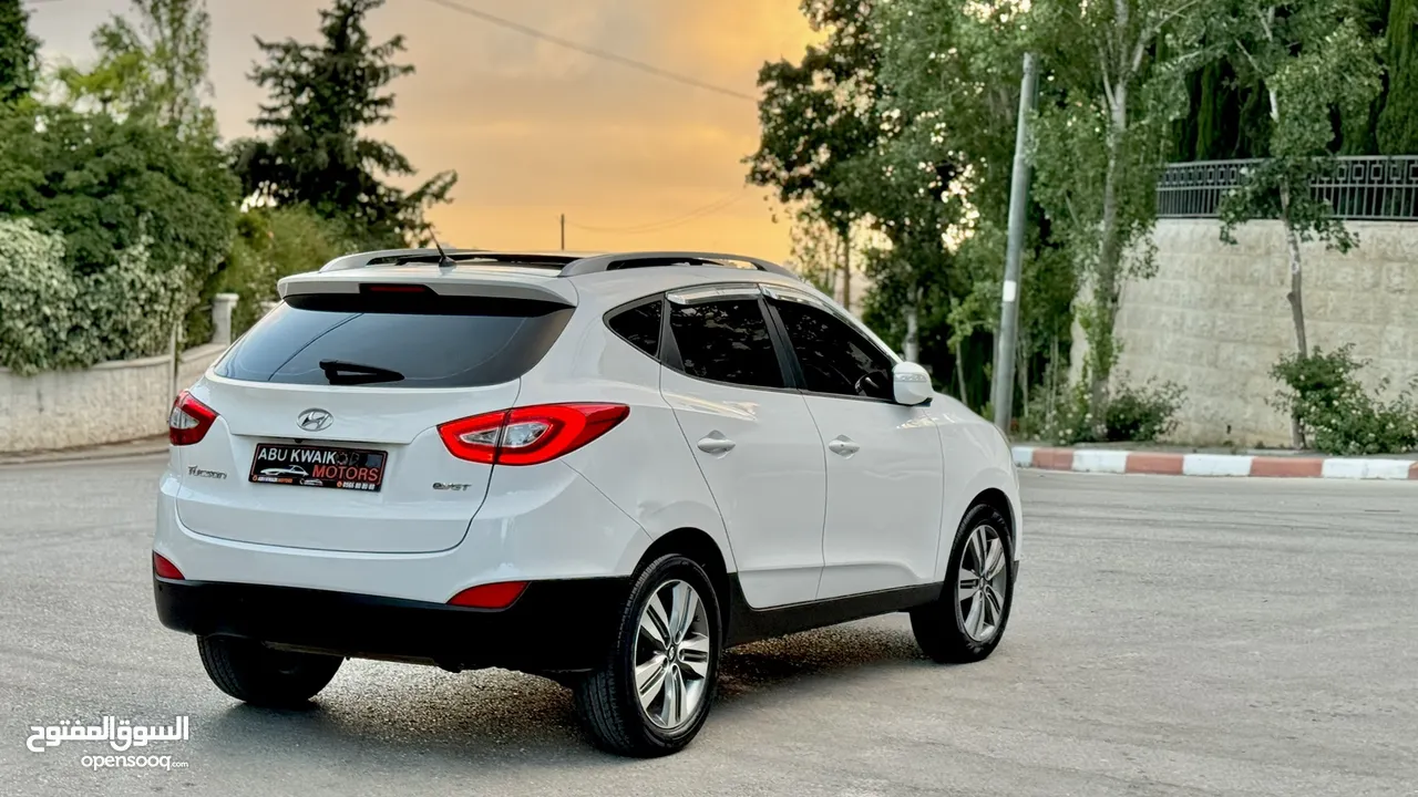 ‏ Hyundai TUSCAN 2014 • Limited Edition فل الفل مع بانورما ، عداد 88 الف اصلي فحص نخب طلاء الشركة