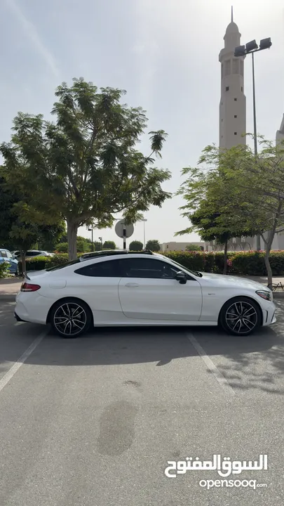 مرسيدس C43 Amg Coupe بحالة الوكالة