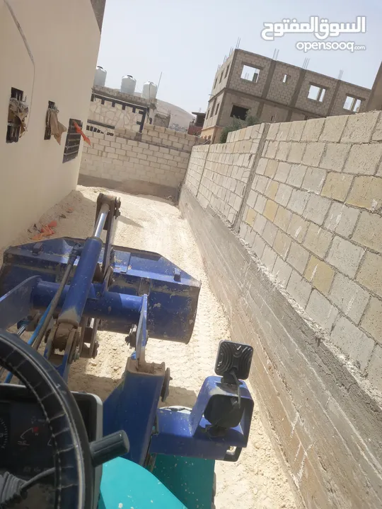 جرافه للأجار جرافه اكبيره صغيره قلابات مداحل فحص انشائي جرافه مرخصه