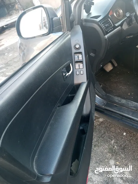 سياره جيب كوراندو2014 كوري إمكانية البدل على افانتي او كيا شوما