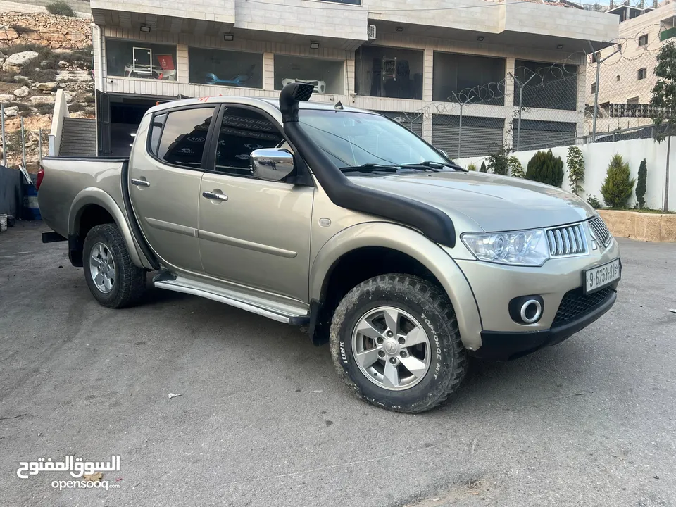 ميتسوبيشي هنتر نخب