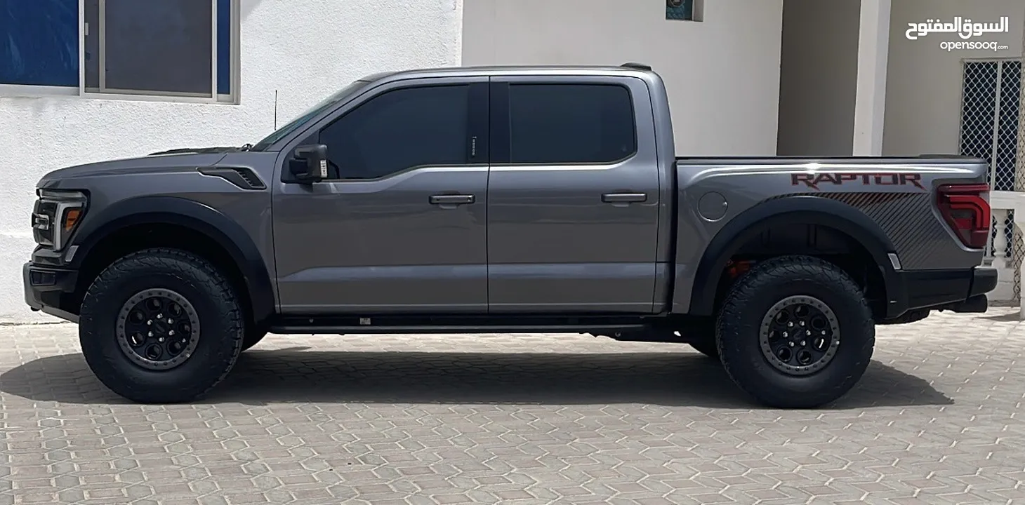 Ford f150 raptor 37 2024