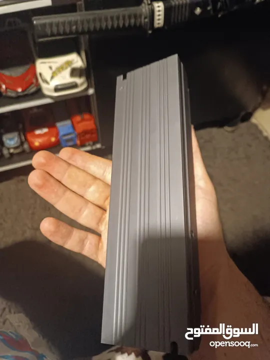 2 محول كميرات واحد33 امبير وواحد25 امبير وبور سبلاي وتويترين ثوتهم مرتب للبيع او للبدل عصندوق مجوز