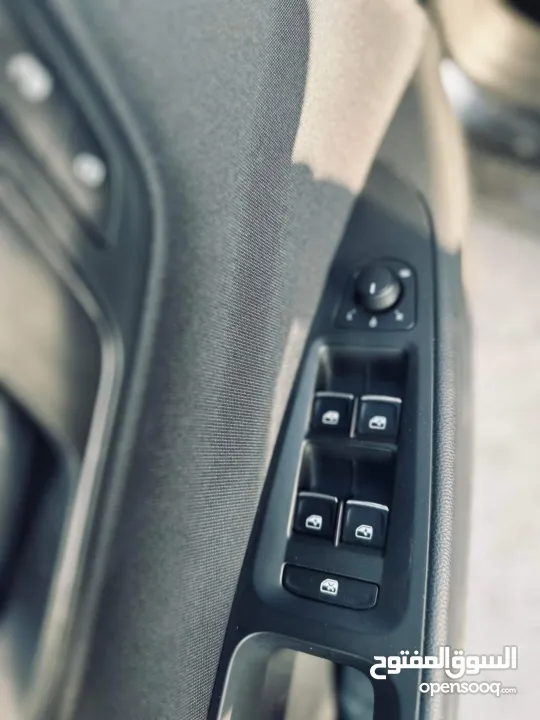 ترخيص Seat Leon Fr 2020 فل بدون فتحة