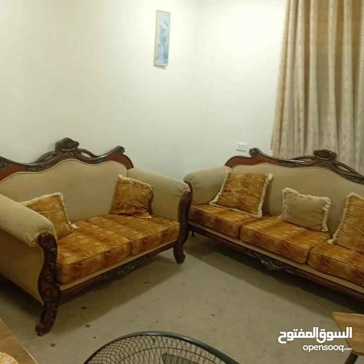 بيت مفروشة