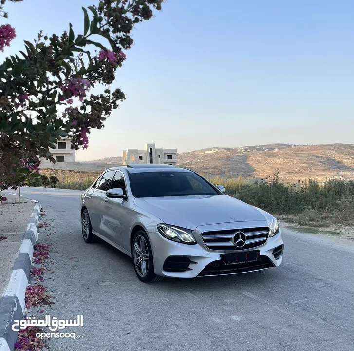 ‎‏E200  ‏ᄉ Mercedes-Benz ‏‎2017