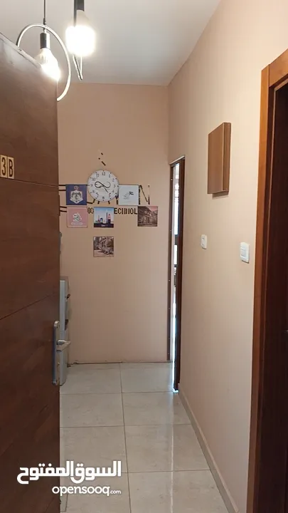اثاث مكتب للبيع و ايجار المكتب فقط