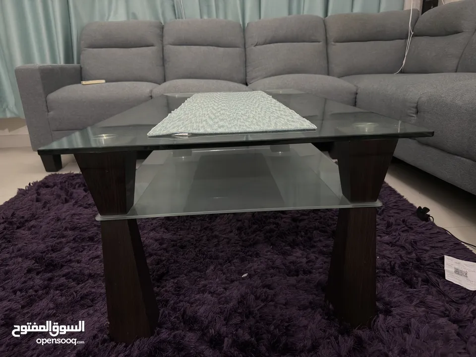 5 seater sofa / coffee table