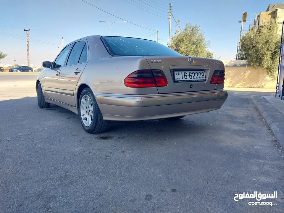 مرسيدس بنز w210