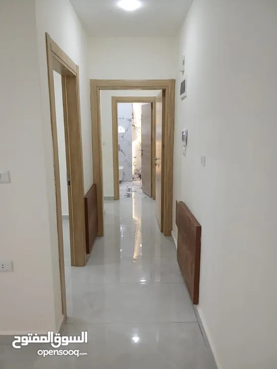 شقة للبيع في منطقة حي الياسمين المطله على كوريدور عبدون