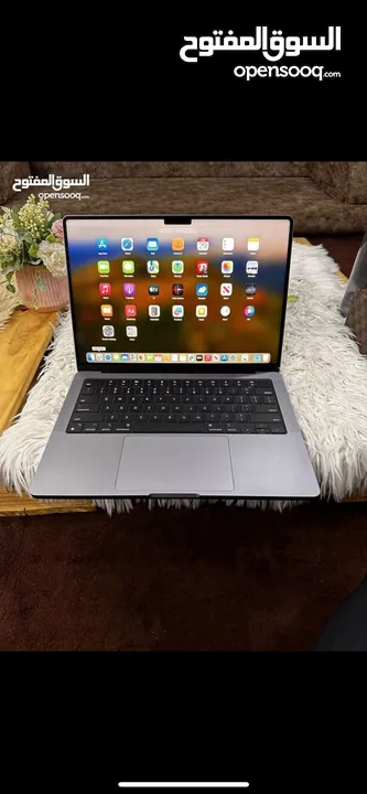 2023 Apple MacBook Pro M3 بسعر مغري جدا جدا جدا