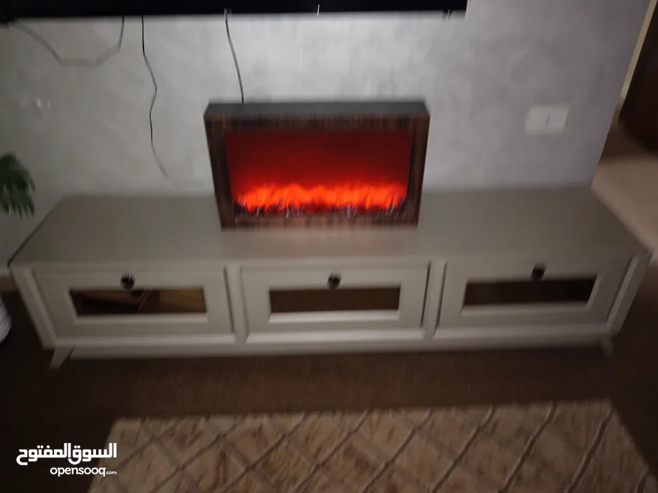 طاولة Lcd سلفر جديد