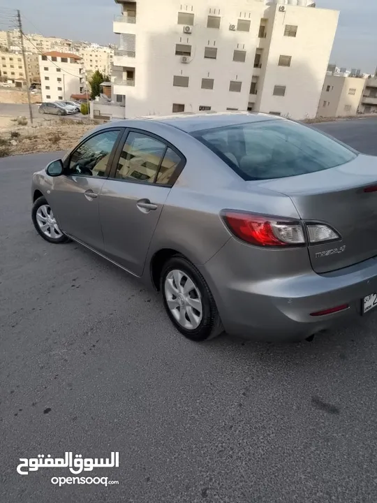 مازدا زووم 3