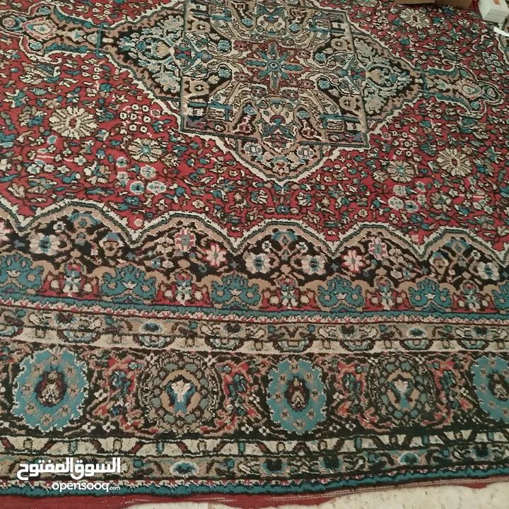 سجاده كبيرة قديمة و لكن أصلية للبيع